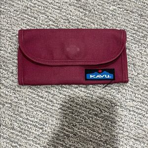 KAVU Maroon Clutch
